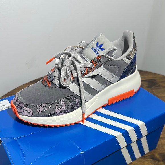 Adidas Gray and Orange Sneakers with Signature Stripes - Picture 3 of 6